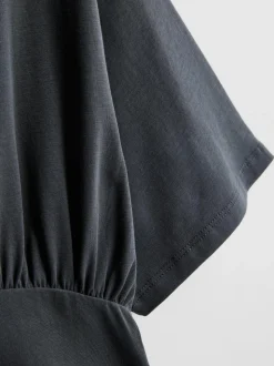 Camiseta de talle imperio