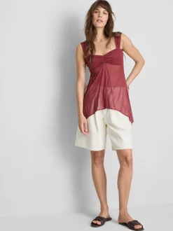 Camiseta de tirantes de malla con escote corazón