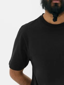 Camiseta elástica de corte entallado