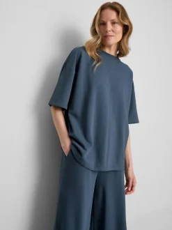 Camiseta holgada con alto porcentaje de algodón