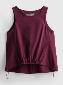 Camiseta sin mangas con bajo curvo