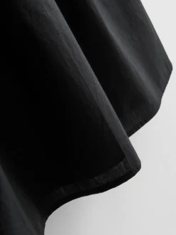 Camiseta sin mangas con inserto bordado