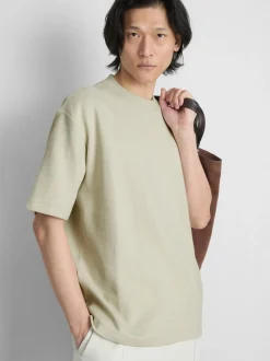 Camiseta texturizada de manga corta de The Edit