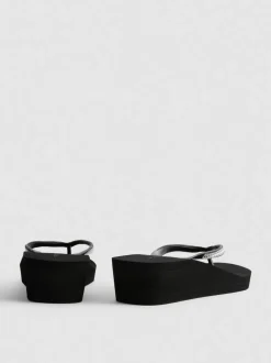 Chanclas de cuña con strass