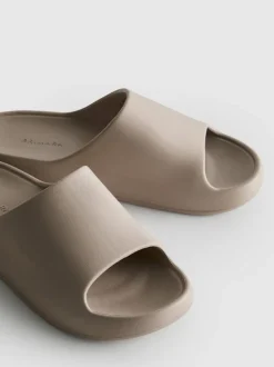 Chanclas de piscina moldeadas