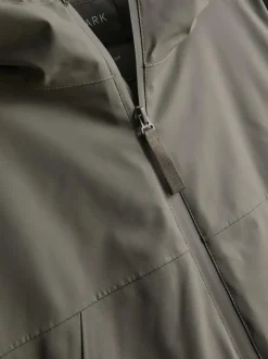 Chaqueta con capucha y cremallera
