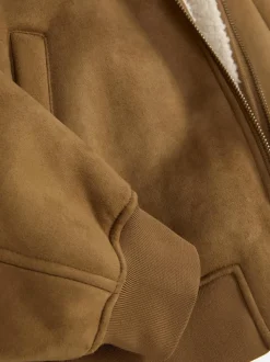 Chaqueta de antelina con cuello de borrego sintético