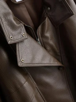 Chaqueta de piel sintética By Coleen