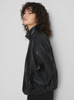 Chaqueta de piel sintética con cuello chimenea
