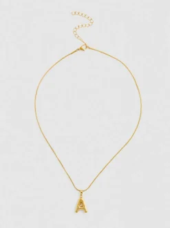 Collar con inicial resistente al agua
