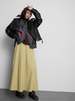 Falda larga circular