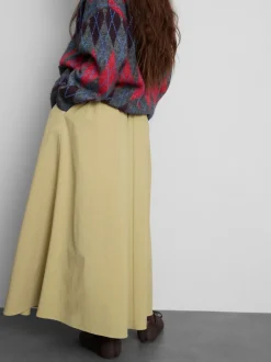 Falda larga circular