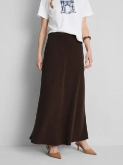 Falda midi con corte al bies