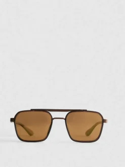 Gafas de sol con montura cuadrada