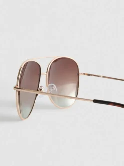 Gafas de sol de estilo aviador tintadas