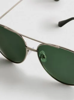 Gafas de sol de estilo aviador tintadas