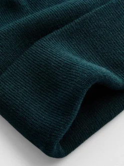 Gorro de punto con borde vuelto ancho