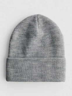 Gorro de punto con borde vuelto ancho