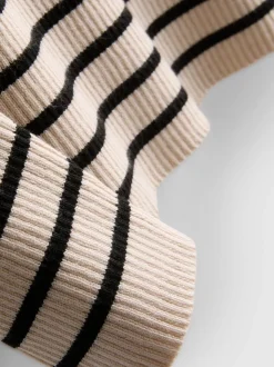 Jersey de canalé con cuello redondo