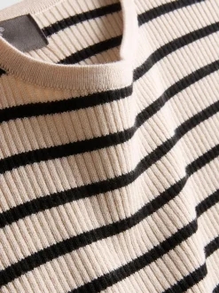 Jersey de canalé con cuello redondo