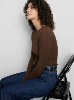 Jersey de canalé con cuello redondo
