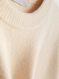 Jersey extragrande de cuello redondo en mezcla de lana