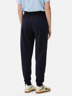 Joggers ajustados