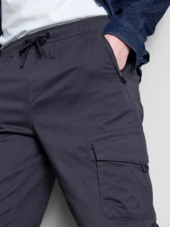 Joggers cargo con bajos ajustados
