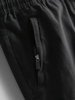 Joggers cargo con bajos ajustados