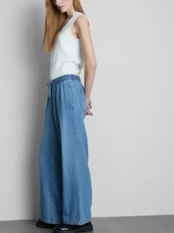 Joggers vaqueros de pernera recta