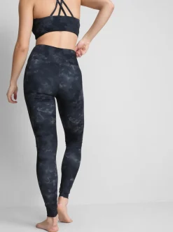 Leggings deportivos con estampado marmolado