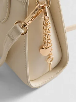 Minibolso con asas