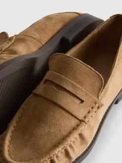 Mocasines fruncidos