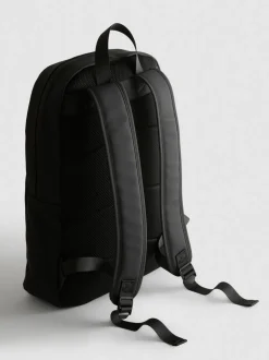 Mochila con bolsillo con cremallera