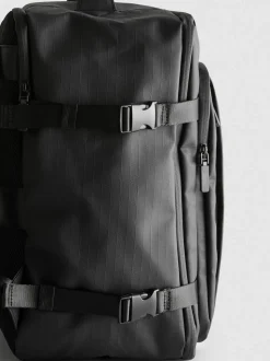 Mochila de viaje de estilo militar