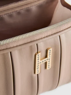 Neceser con detalle de inicial