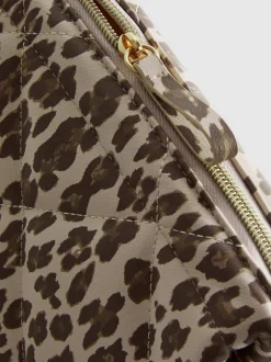 Neceser de piel sintética con estampado de leopardo