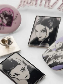 Pack de 6 insignias de Las guerreras K-Pop