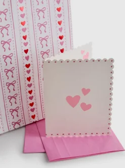 Pack 3 en 1 de bolsa para regalo con corazón y lazo