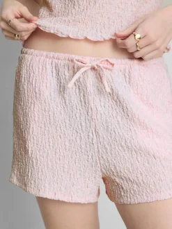 Pantalón corto fruncido con cordón de ajuste