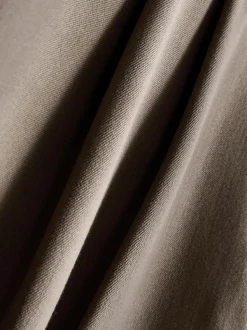 Pantalón plisado de pernera ancha