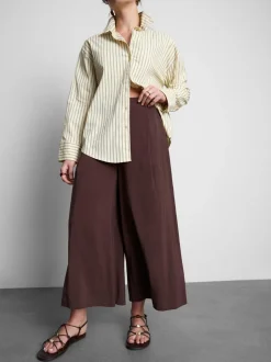 Pantalones anchos tipo culotte de talle medio