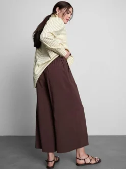 Pantalones anchos tipo culotte de talle medio