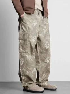 Pantalones cargo de camuflaje