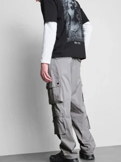 Pantalones cargo de estilo militar