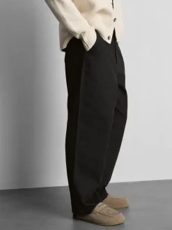 Pantalones chinos de talle medio