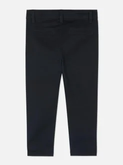 Pantalones chinos para niño pequeño
