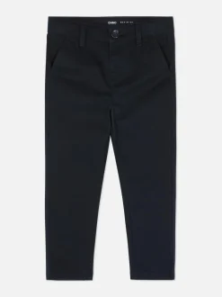 Pantalones chinos para niño pequeño