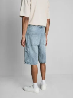 Pantalones cortos cargo vaqueros