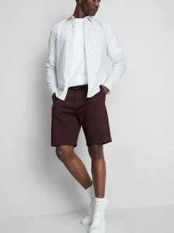 Pantalones cortos chinos con cinturón